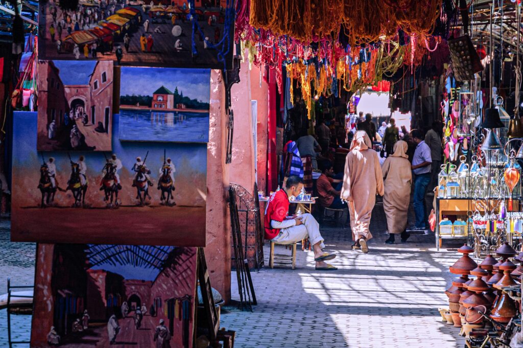 esplorare i souk di marrakech la mattina